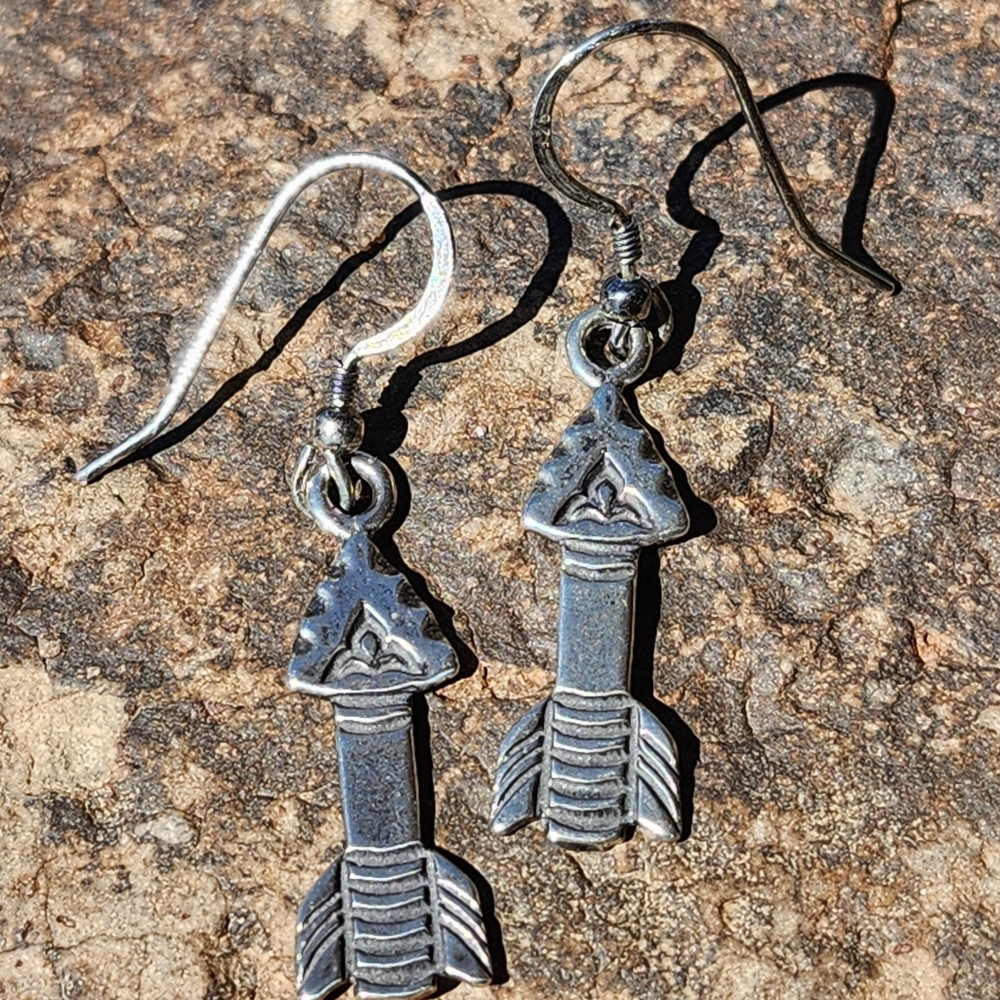 Sterling Silver Arrow Design Earrings - Picture 3 of 12
